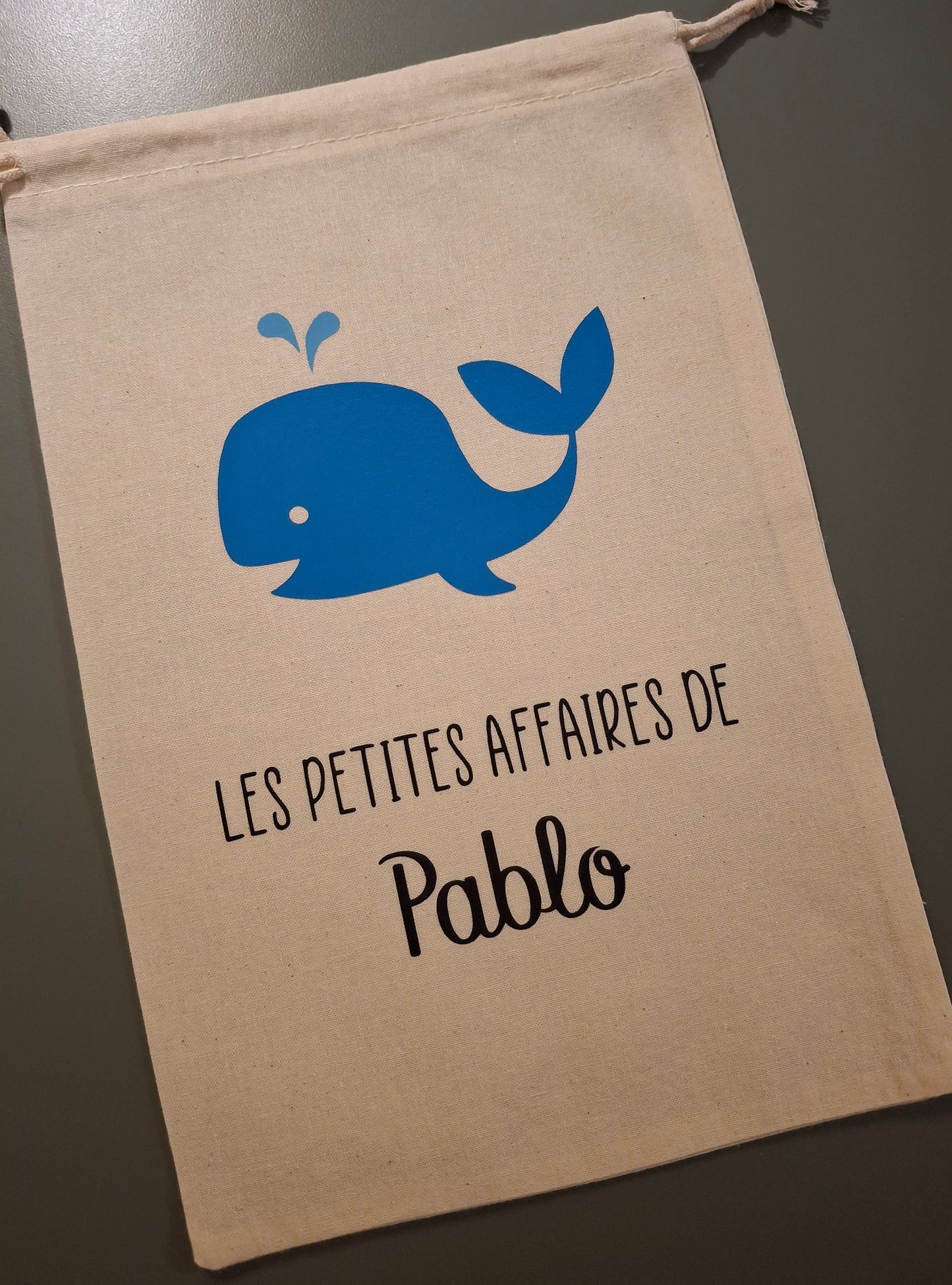 🐳 Sac “Les petites affaires de Prénom” – Baleine bleue