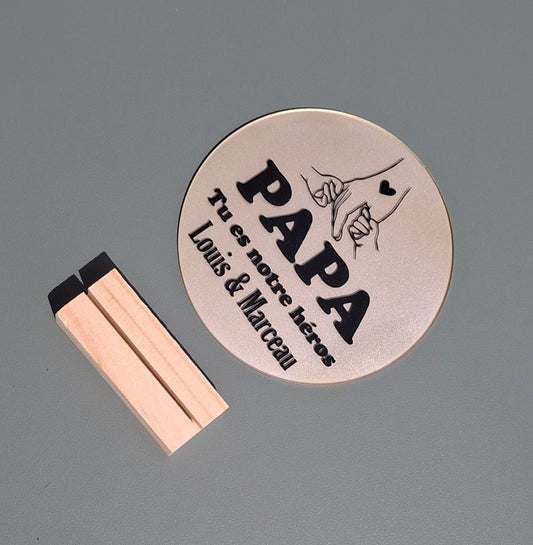 Décoration personnalisée Papa tu es notre héros – Ma Bulle Créative