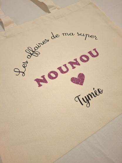 👜 Sac “Les affaires de ma super nounou” – Personnalisé avec cœur & prénom